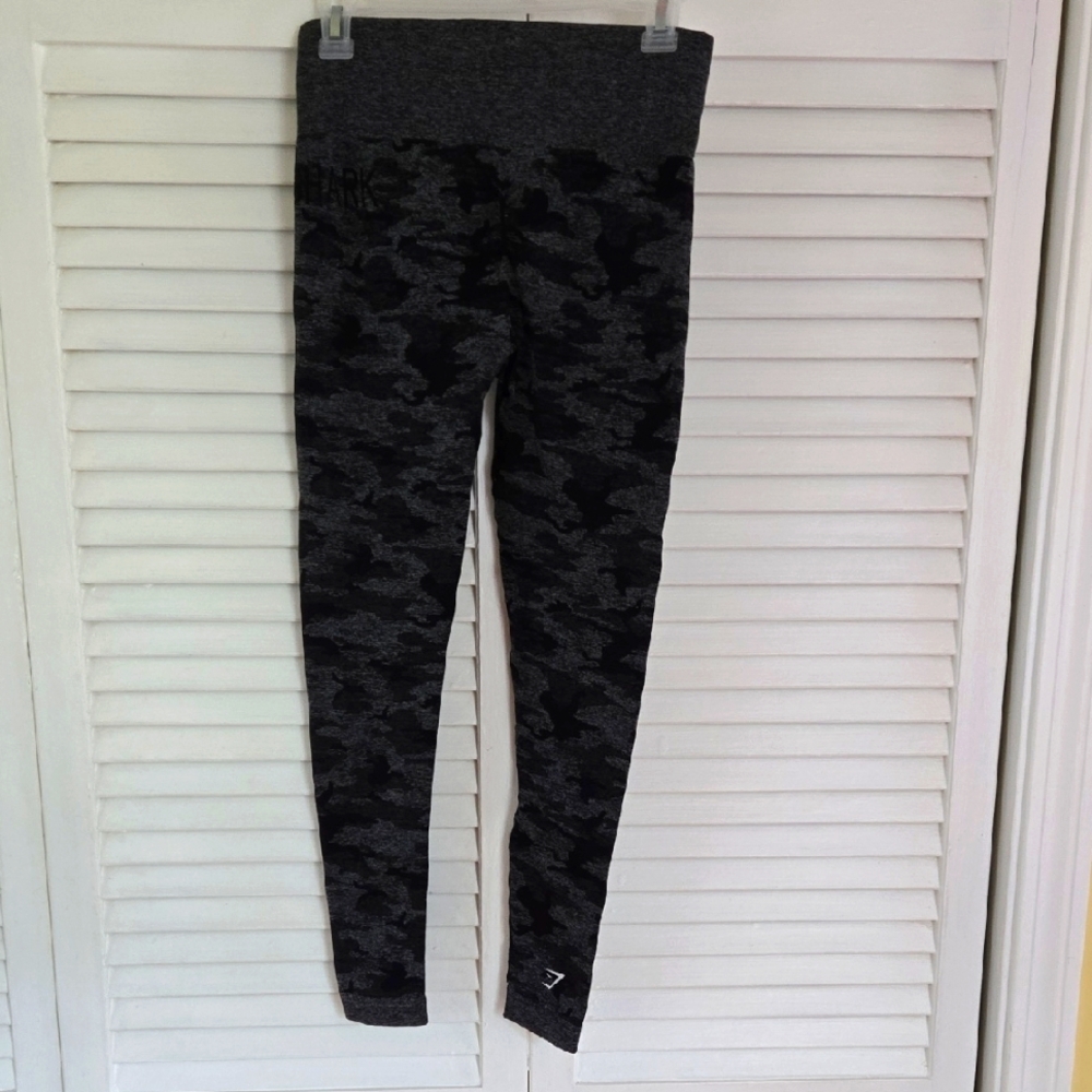 Gymshark Camo High Waisted Leggings - Black and Gray